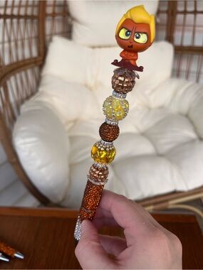 Hades beaded pen